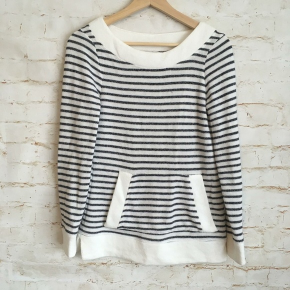 Banana Republic Soft Pullover Sweater - Picture 1 of 6